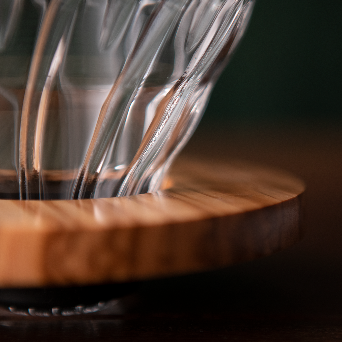 Hario 02 V60 Glass Dripper - Olive Wood